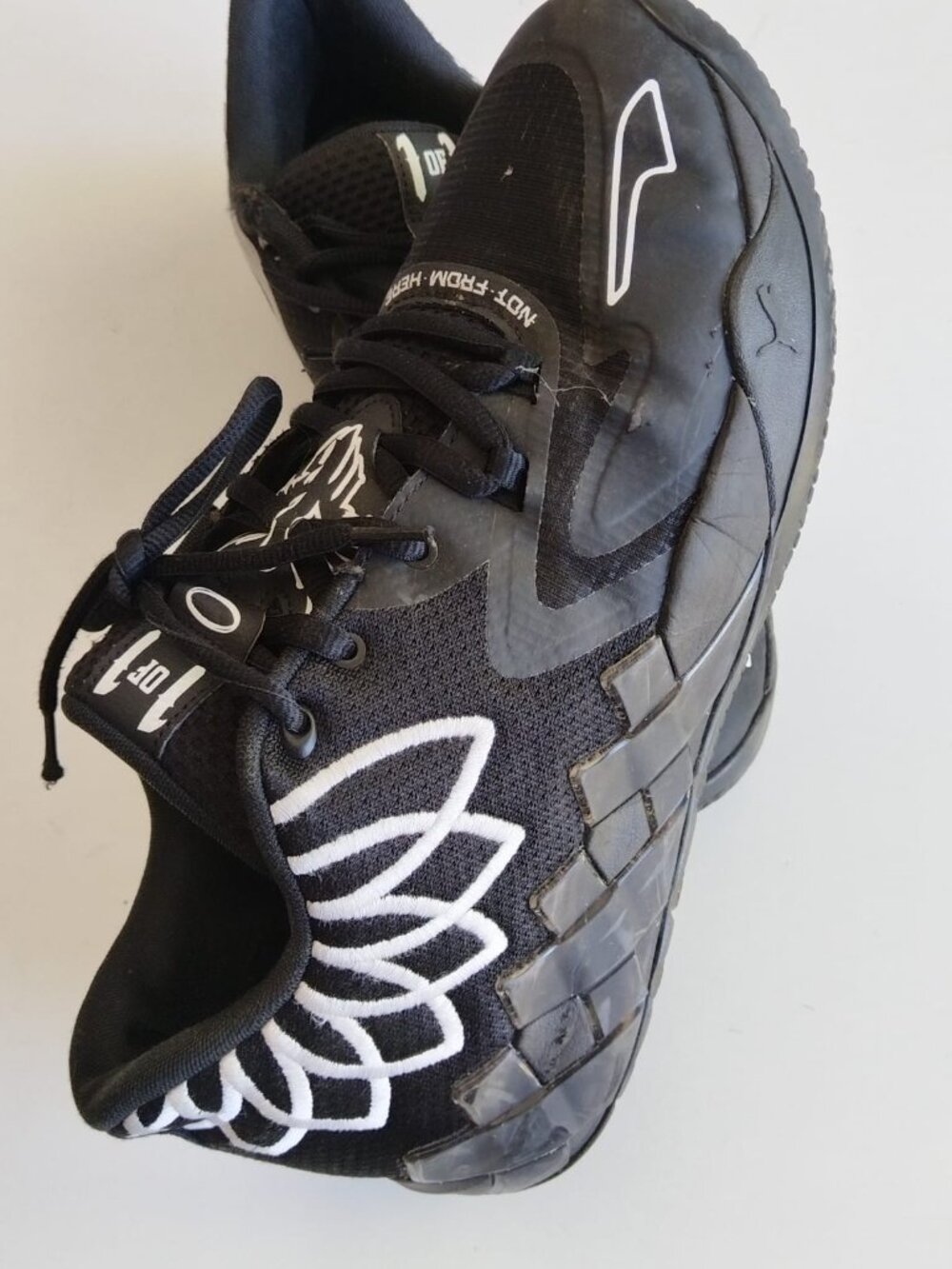 Puma MB.01 LaMelo Ball Black Silver Wings Basketball Shoes Size 11.5 US